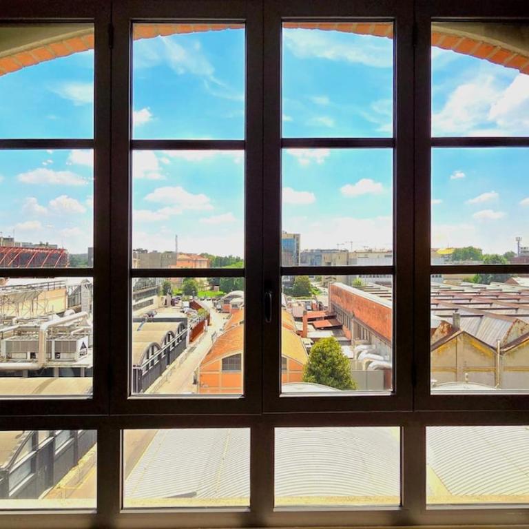 Luxury Loft near PalaItalia Milano - One-Bedroom Apartment - 5