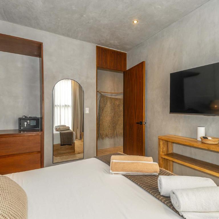 Seremonia Villa with Rooftop Pool & Beach Club Access - Villa - 46