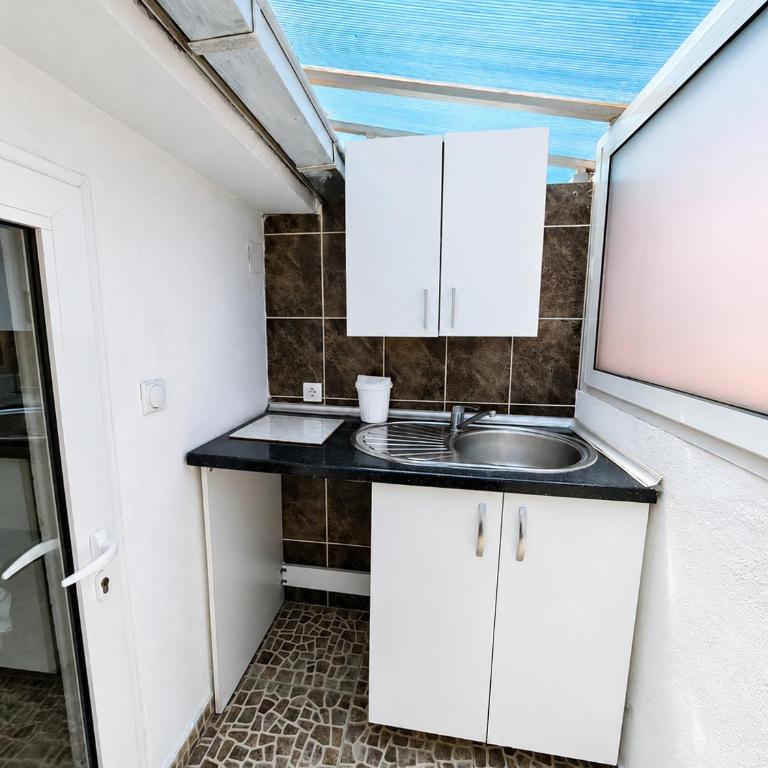 Apartmani PULIĆ - Doppelzimmer mit Terrasse - 8