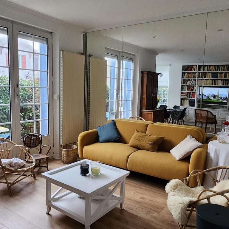 House with garden, terrace, garden, sea 300 m away - Villa mit 2 Schlafzimmern - 1