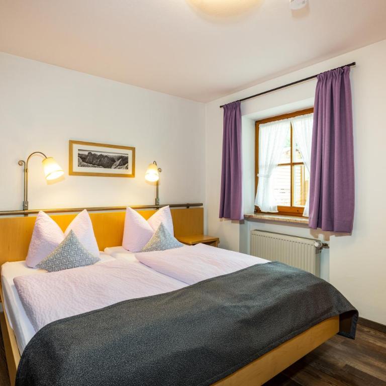 Gästehaus und Ferienwohnungen Egglerlehen - Apartment - 4