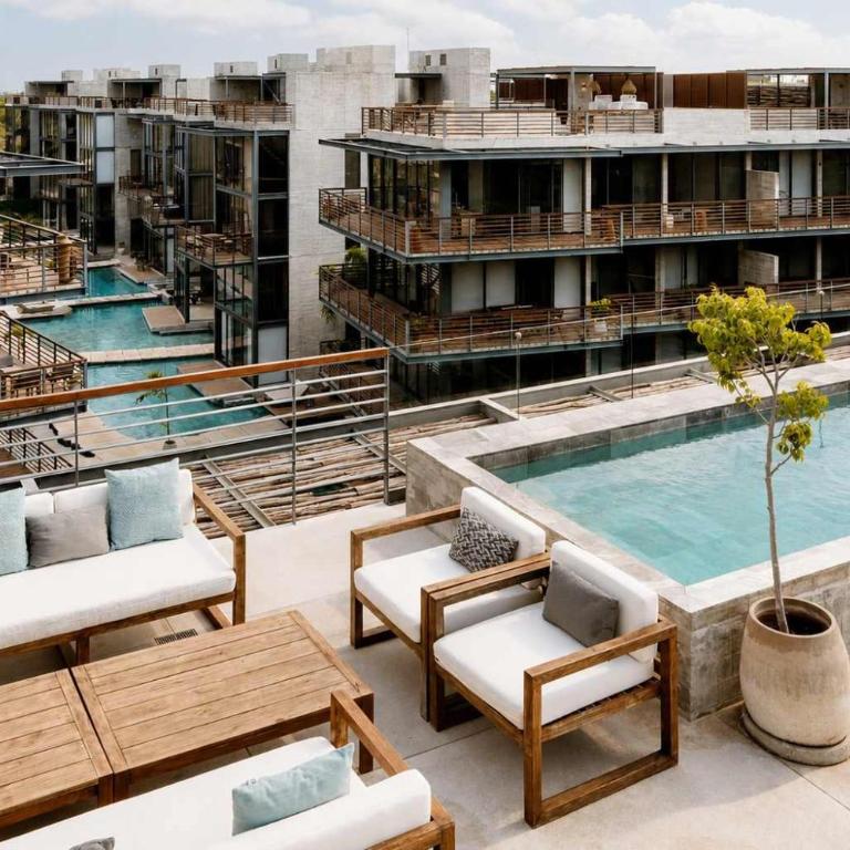 Luxe 1 BR Studio Cenote Sauna Gym and Private terrrace with pool - Studio - 18