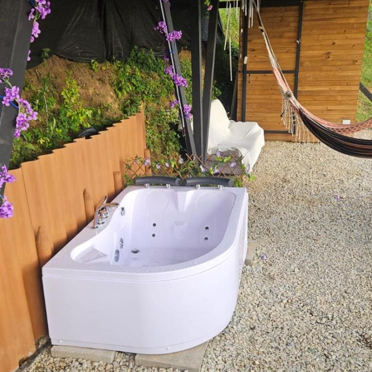 Cabaña Martina con Jacuzzi - One-Bedroom Chalet - 4