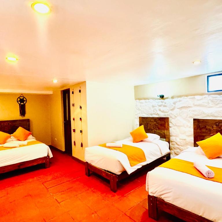 Cusi Guest House - Family Room - 1