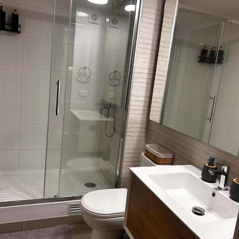 Vive una experiencia hotelera, ideal para familias - Two-Bedroom Apartment - 29