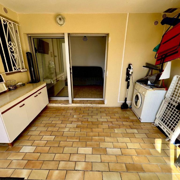 T2 cabine en rez-de-jardin, parking, animaux OK - FR-1-702-78 - Appartement - 6