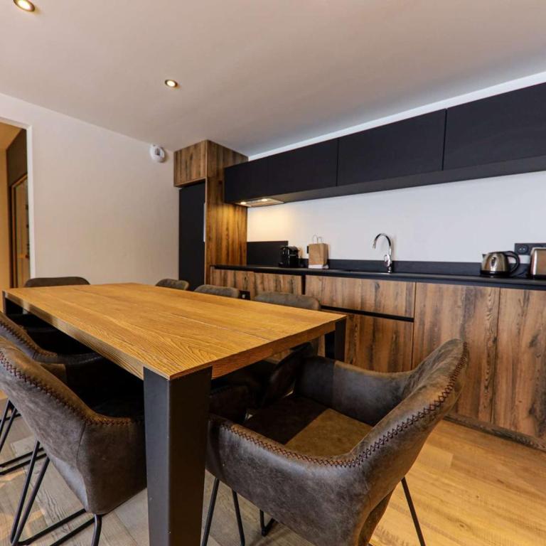 Appartement moderne vue montagne - 8 pers. - Three-Bedroom Apartment - 4