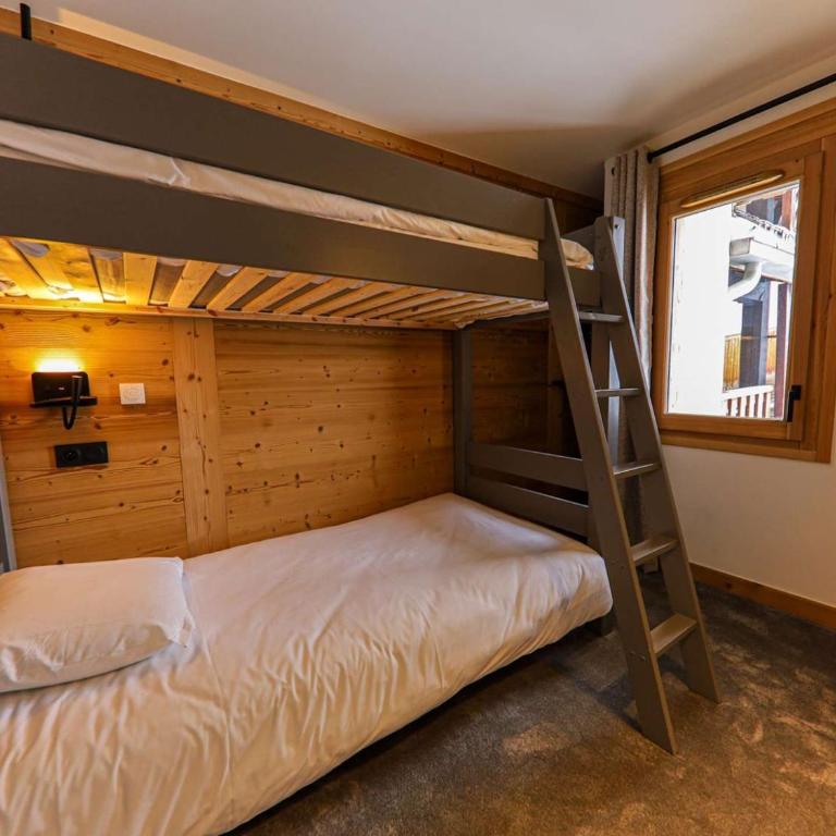 Appartement moderne vue montagne - 8 pers. - Three-Bedroom Apartment - 13