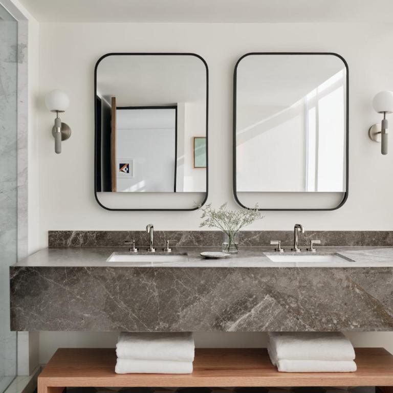 Kimpton El Castelar Polanco by IHG - Premium King Room with Terrace and Spa - 11
