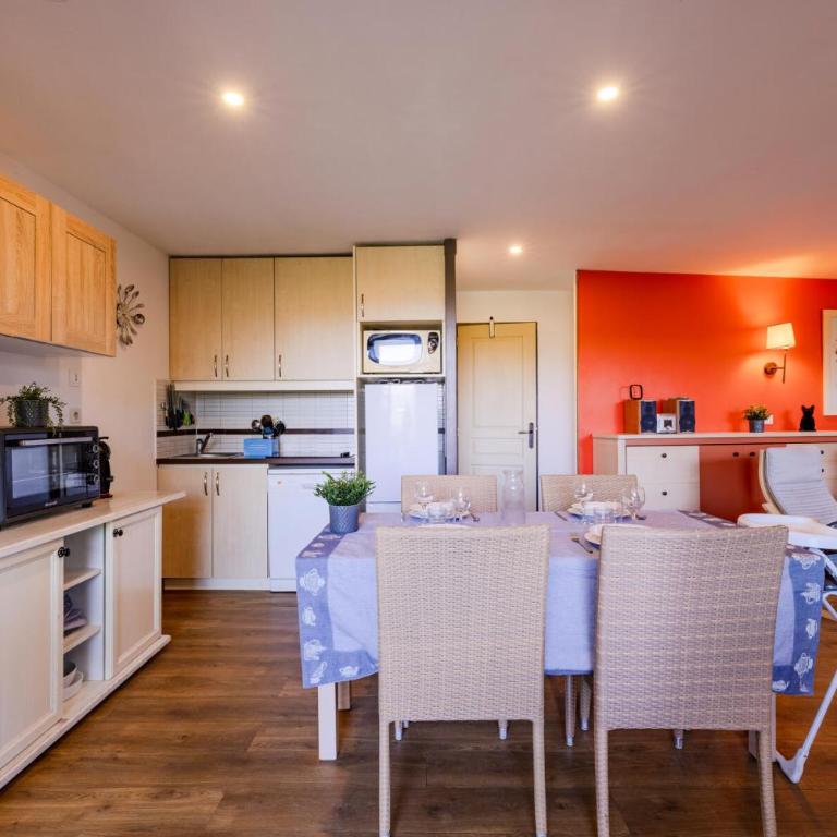 Résidence le Village de Cap Esterel - maeva Home - Appartement 1 chambre 1 coin cabine 7 personnes avec terrasse et parking MAE-9083 - Apartamento - 8