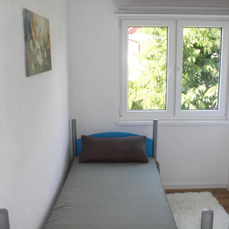 Sarajevo Modern Duplex Home - Apartman sa 3 Spavaće Sobe i Balkonom - 25