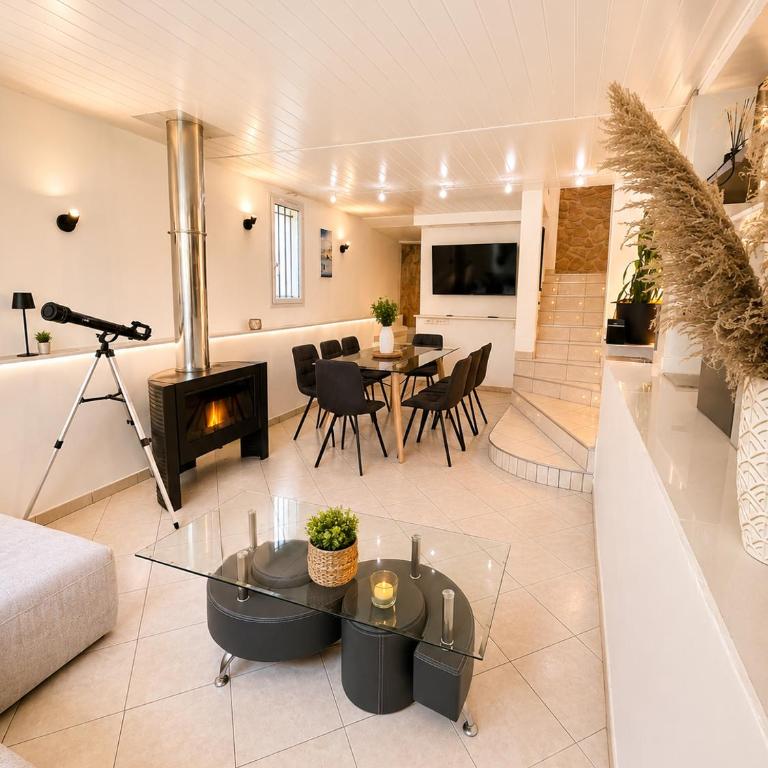 Villa Jasmin - T4, 6P, PK, Clim, Piscine, Terrasse - Villa 3 Chambres - 6