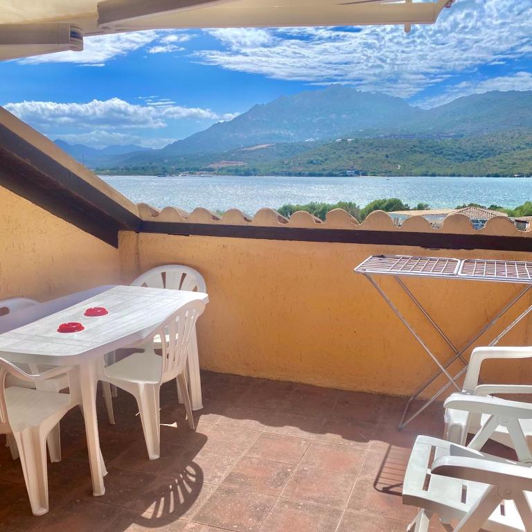 Residence with pool and beach in Porto Rotondo - Loft - 13