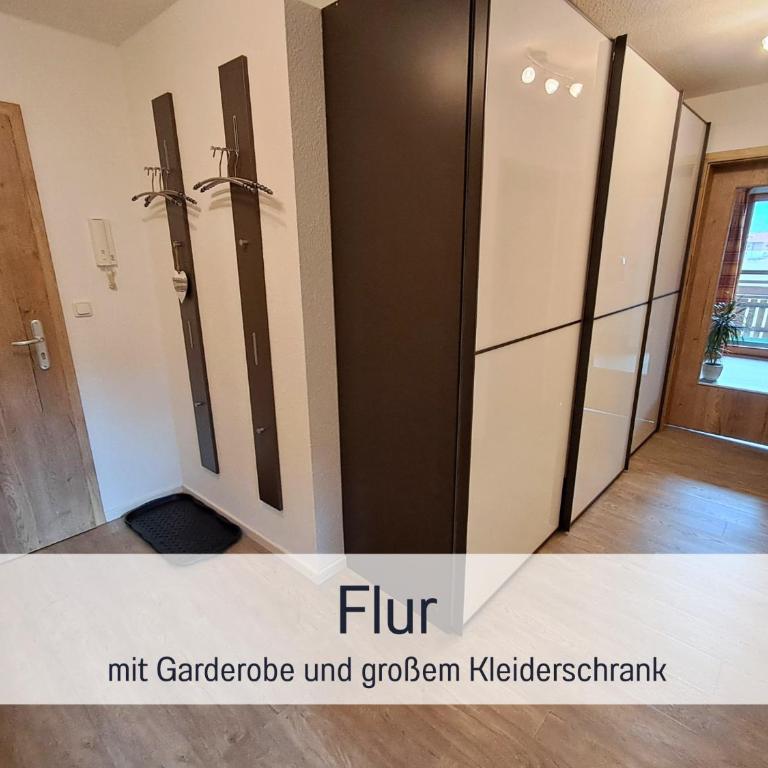 Bauernhof Finkel - Ferienwohnungen mit Balkon - Bergsicht - Traktor mitfahren - Tiere streicheln - entspannter Familienurlaub - zentrale Lage nahe Oberstdorf - Apartment mit 1 Schlafzimmer und Balkon - 16