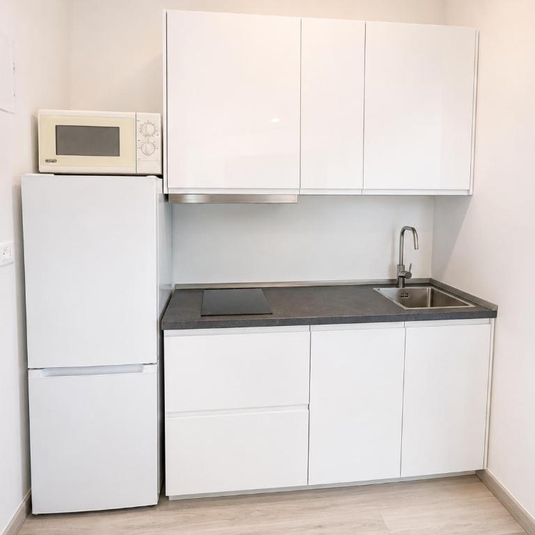 Pineta Seafront Apt 2Bedr with View "AuricSuites" - Appartamento con 2 Camere da Letto - 10