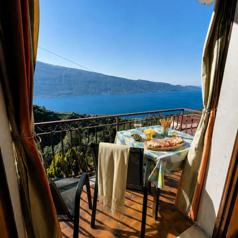 Appartamento Algarda by Theater Home - Appartamento con Vista Lago - 1