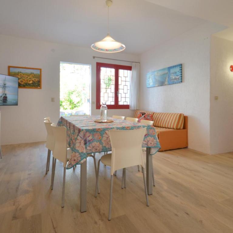 Holiday Village - Three-Bedroom Apartment - Beach included - 7