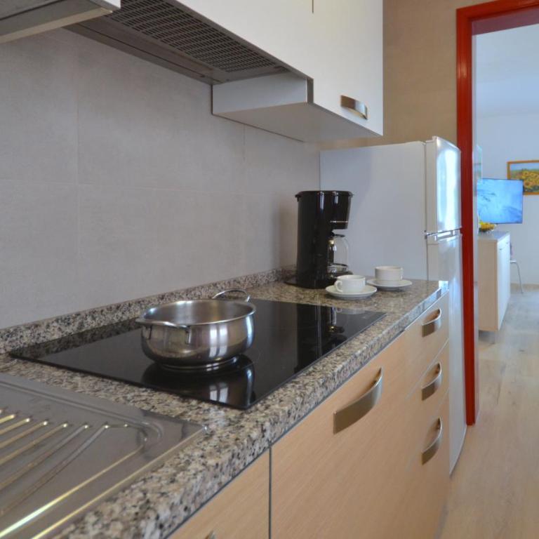 Holiday Village - Three-Bedroom Apartment - Beach included - 11