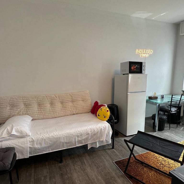 INDULGEO Home Barana - Camera Tripla con Bagno Privato Esterno - 4