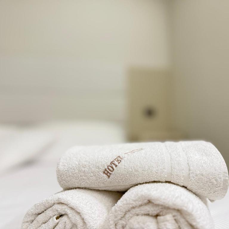 Hotel Twins - Double Room - 6