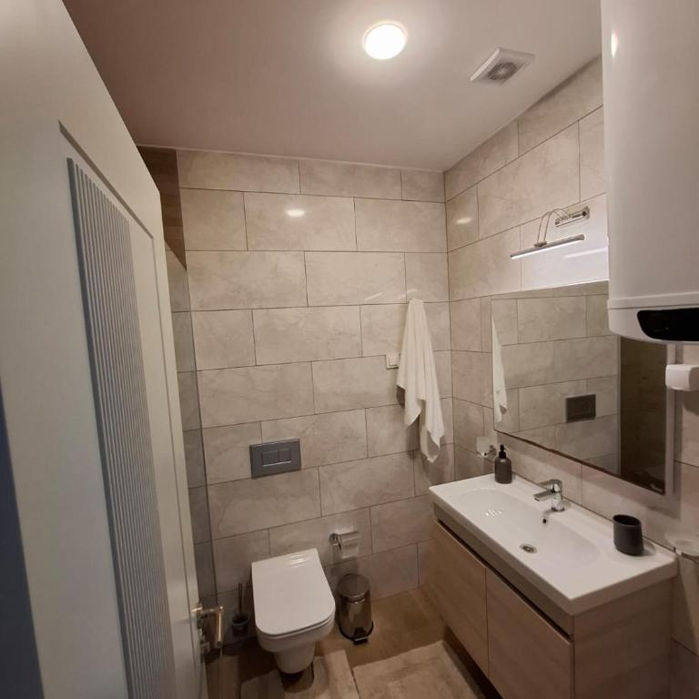 PMTR Residence - One-Bedroom Apartment - 7