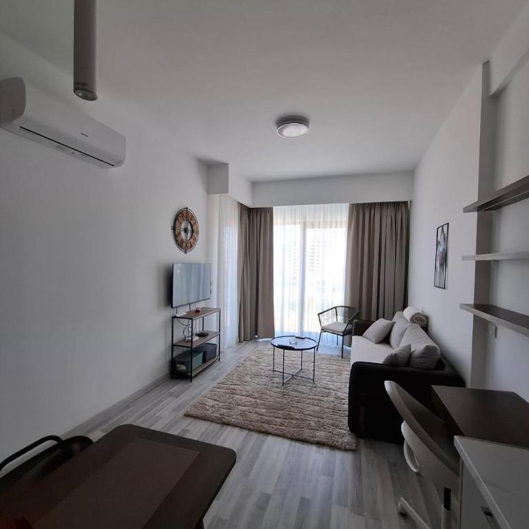 PMTR Residence - One-Bedroom Apartment - 11