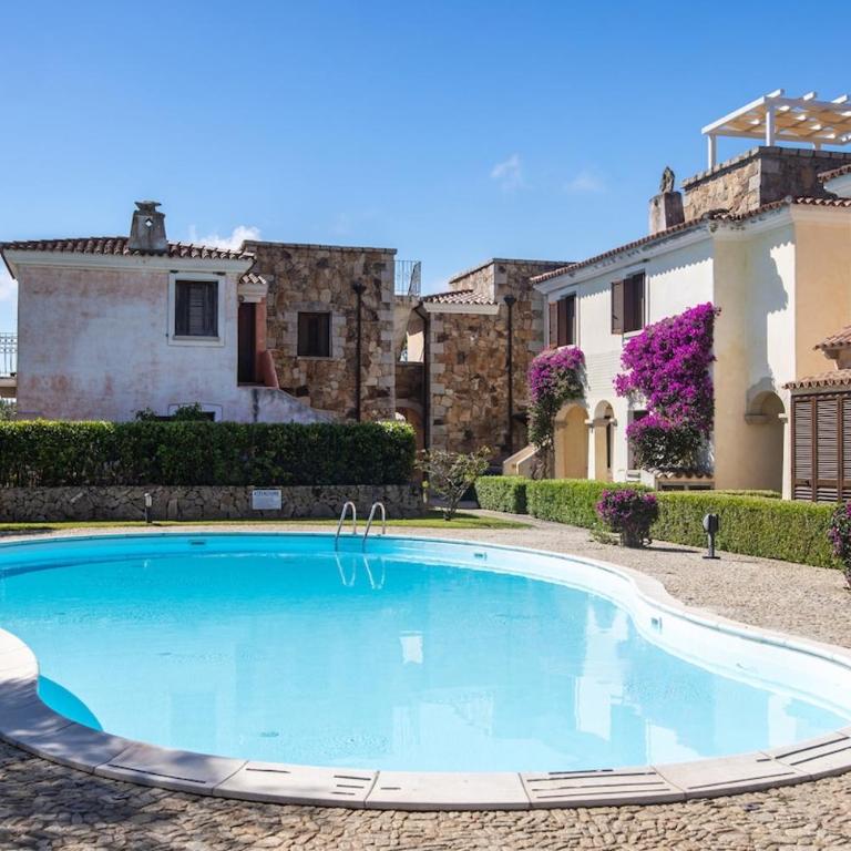 Villa Smeralda - Pool, Private Garden & Beach 100m - Appartamento con 2 Camere da Letto - 1