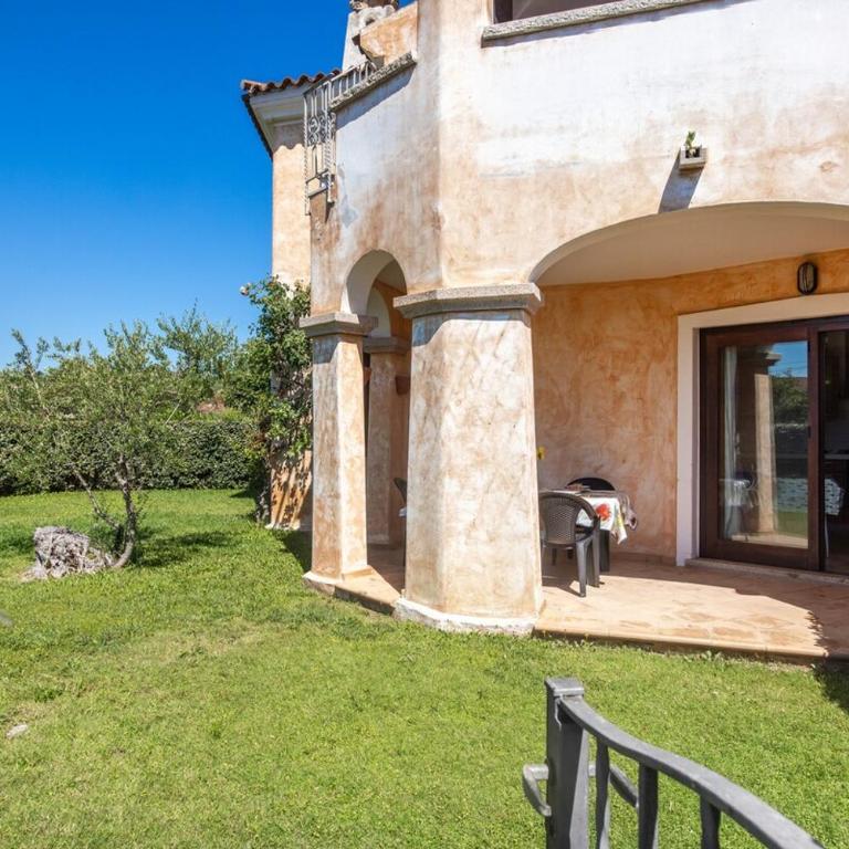 Villa Smeralda - Pool, Private Garden & Beach 100m - Appartamento con 2 Camere da Letto - 2