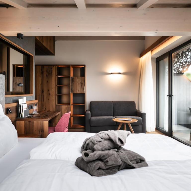 Hotel Schmung - Junior Suite con Balcone - 1