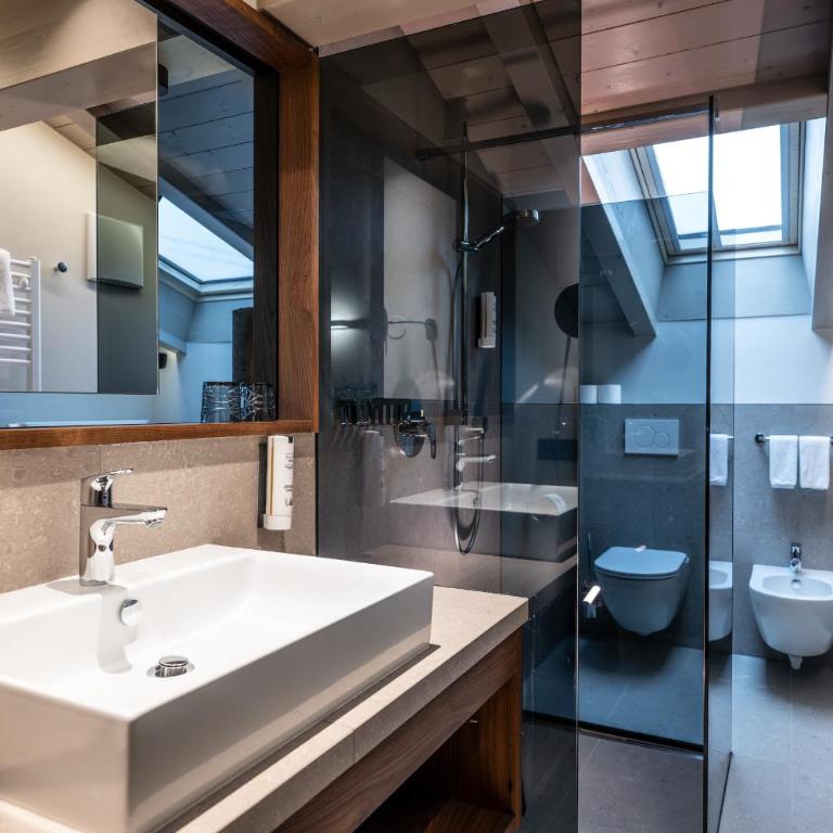 Hotel Schmung - Junior Suite con Balcone - 2
