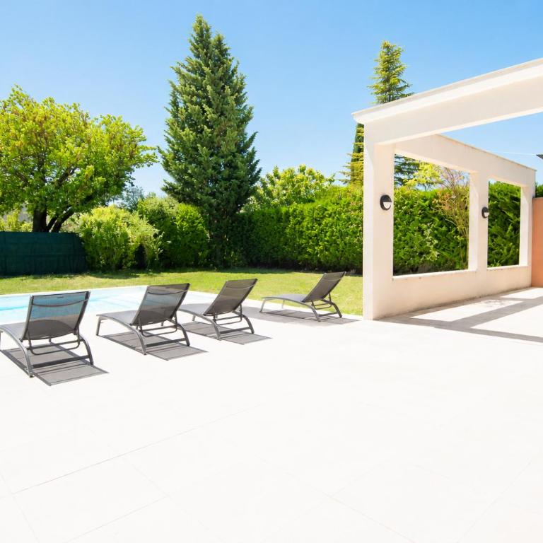 Villa Nevons - Villa avec Piscine Privée - 36
