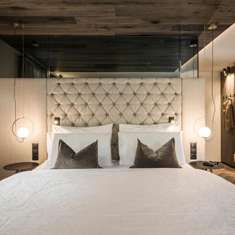 Hotel Bergkristall Zillertal - Adults Only - Deluxe Suite - 1