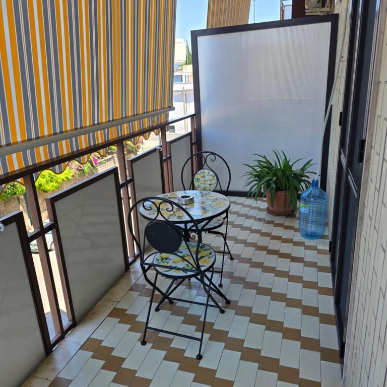 Gli Amici della Puglia 2 - Camera Familiare con Terrazza - 19