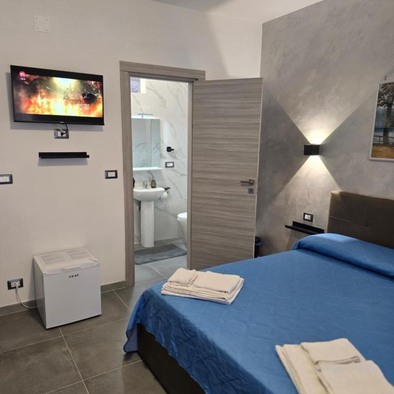 Gli Amici della Puglia 2 - Camera Familiare con Terrazza - 8