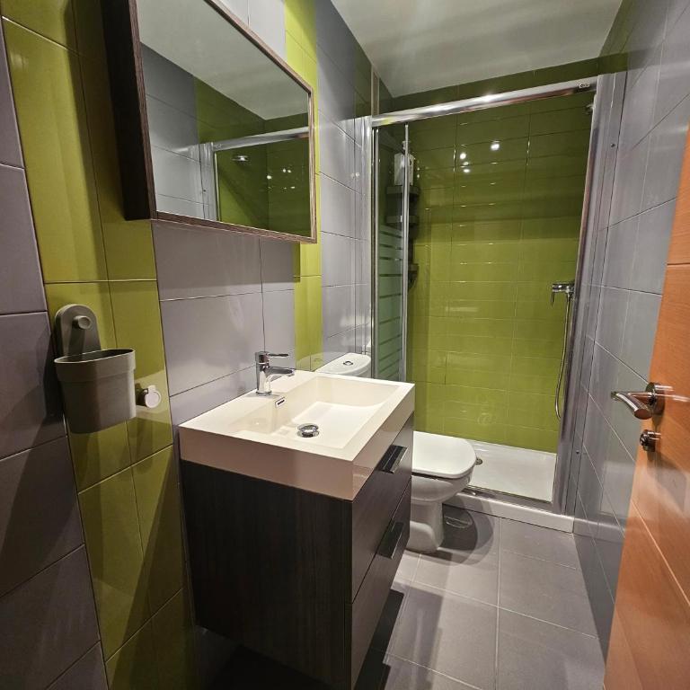 Edificio Hábitat en sanxenxo a 50 metros de Silgar con parking - Apartment mit 1 Schlafzimmer - 2