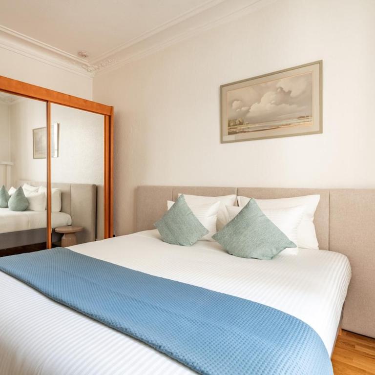 Prestige Apartment Champs-Élysées 86 m2 - Appartement 2 Chambres - 4