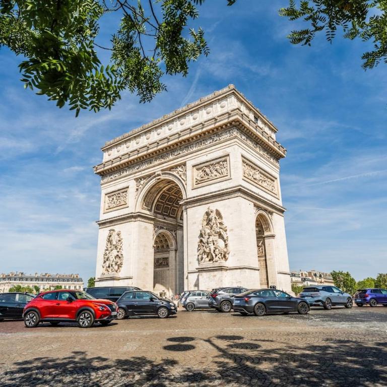 Prestige Apartment Champs-Élysées 86 m2 - Appartement 2 Chambres - 17