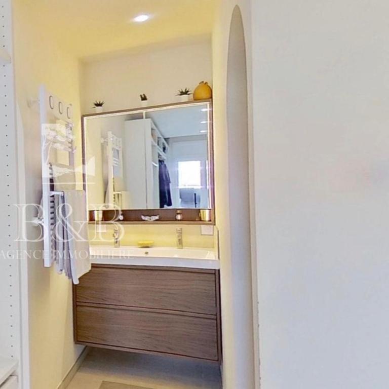Bel appart - Apartamento de 3 dormitorios - 3