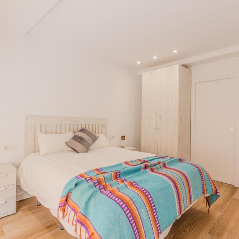 Downtown apartment a short walk from the beach by Domidai - Apartment mit 3 Schlafzimmern - 3