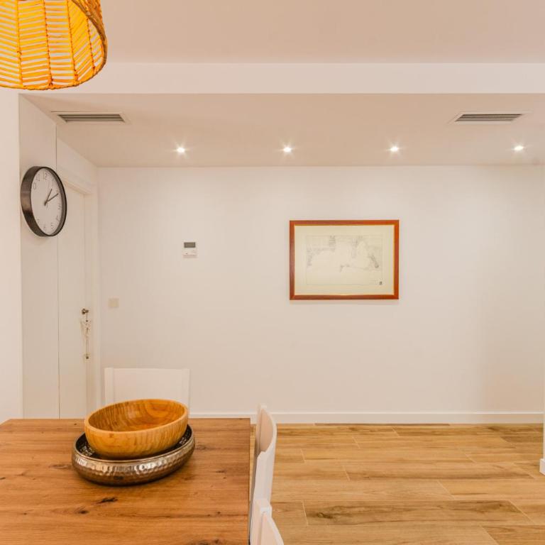 Downtown apartment a short walk from the beach by Domidai - Apartment mit 3 Schlafzimmern - 48