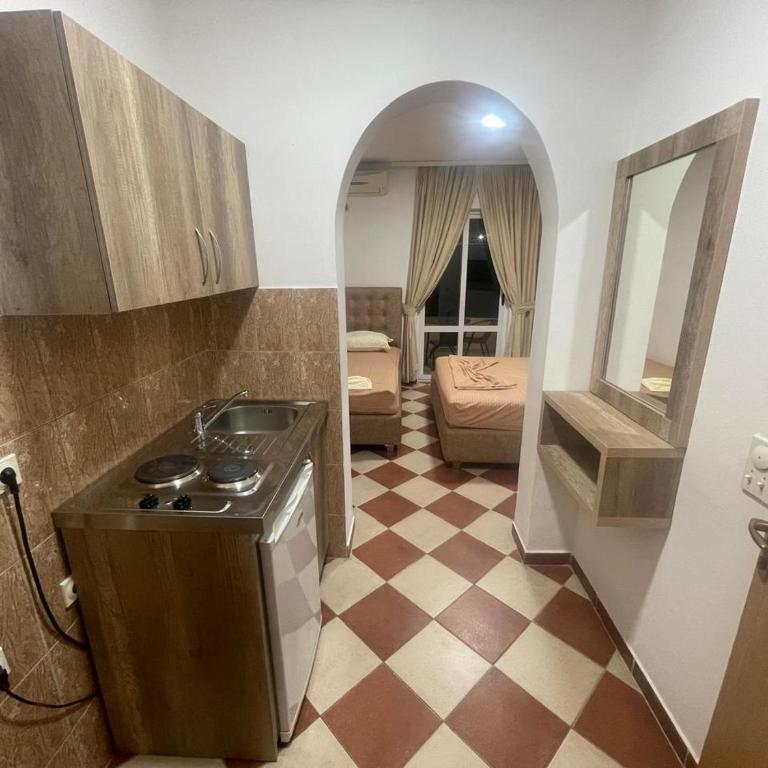 Kodra Apartments - Apartment - 2