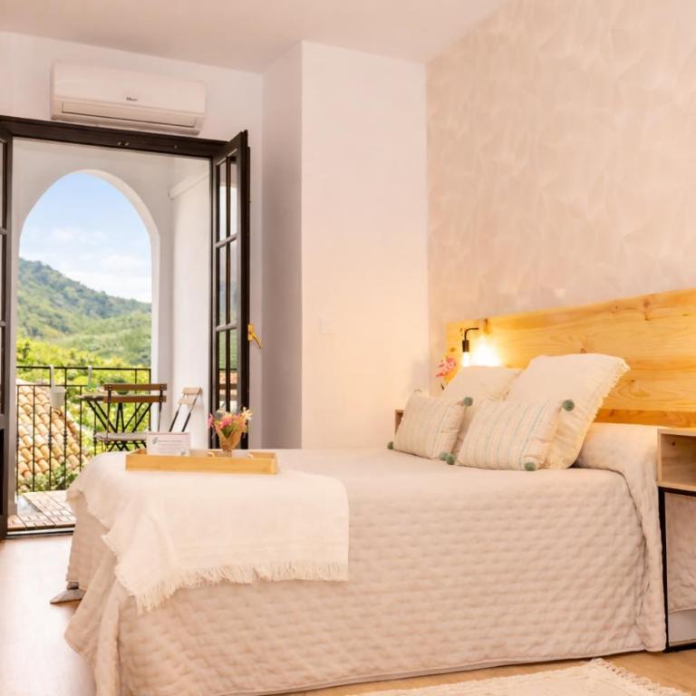 Centro de Cazorla, balcón con vistas - Apartamento de 1 dormitorio - 3