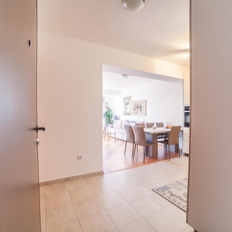 Apartman Marija - Deluxe Apartment - 18