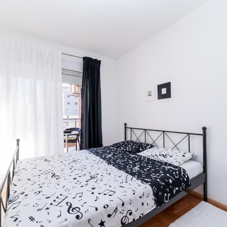 Apartman Marija - Deluxe Apartment - 27