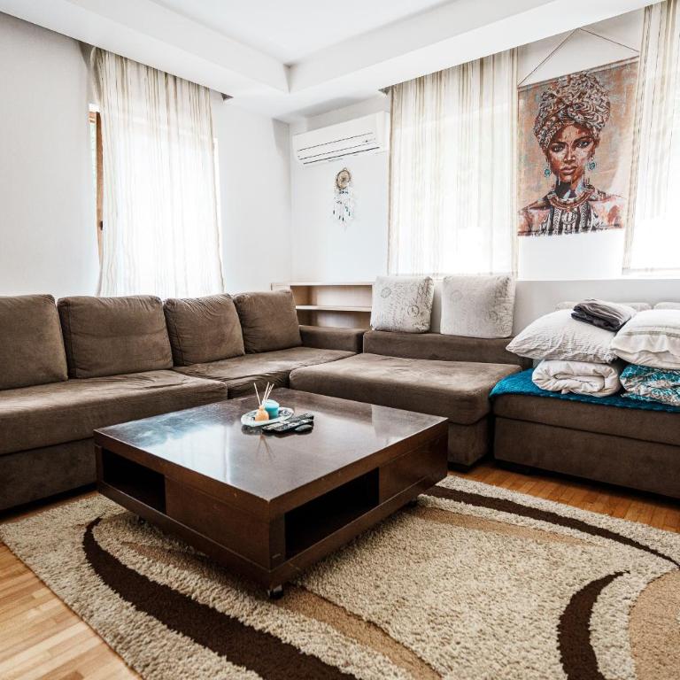 Warm Getaway 1BR APT w Balcony Free Garage Prkng - Apartman sa 1 Spavaćom Sobom - 8