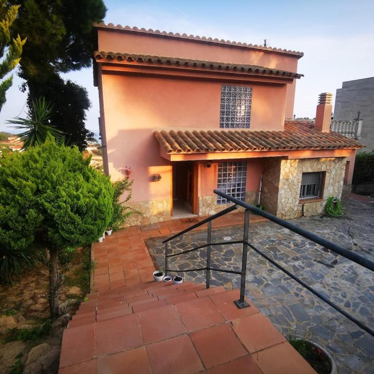 House with Swimming pool Beach Stunning Sea View - Four-Bedroom House - 24