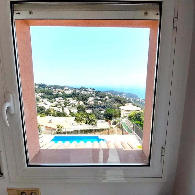House with Swimming pool Beach Stunning Sea View - Four-Bedroom House - 11