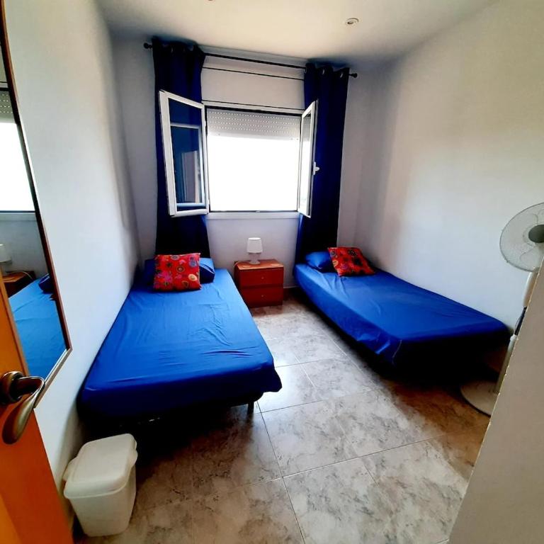House with Swimming pool Beach Stunning Sea View - Four-Bedroom House - 13