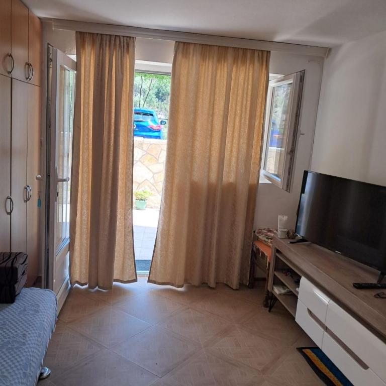 Guest House Martinovic - Studio mit Bergblick - 4