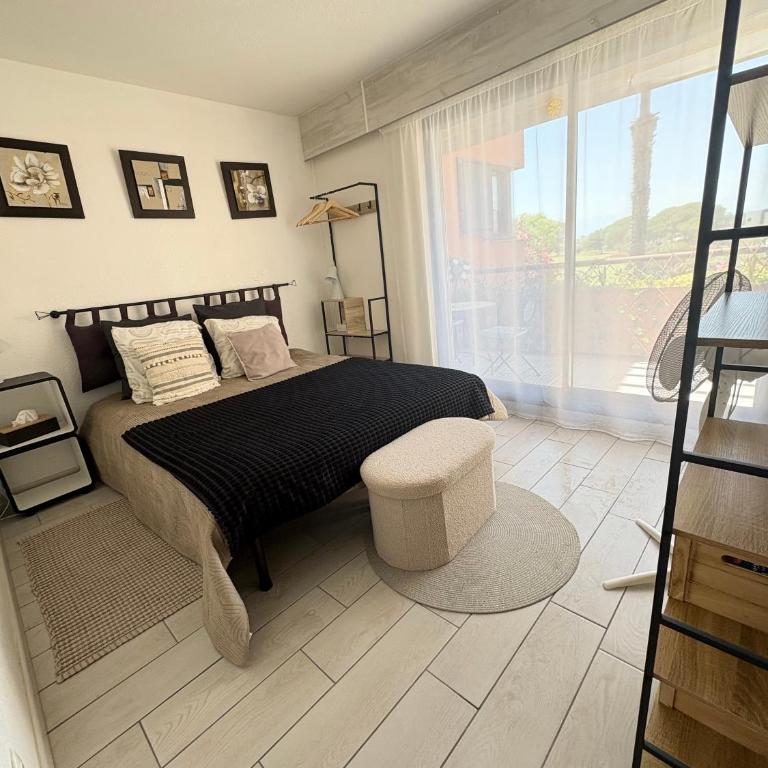Saint Cyprien Golf View 2 bedrooms Apartment , 900 m from the beach - Apartment with Balcony - 2